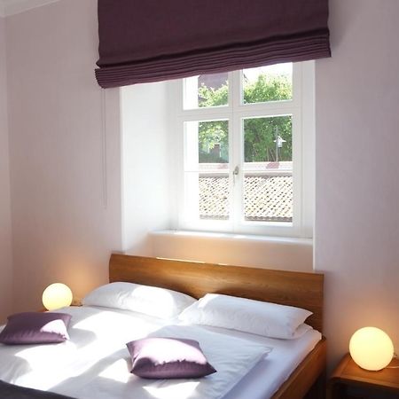 65Qm Wohnung Klosterblick Im Historischen Pfarrhaus Pielenhofen 外观 照片